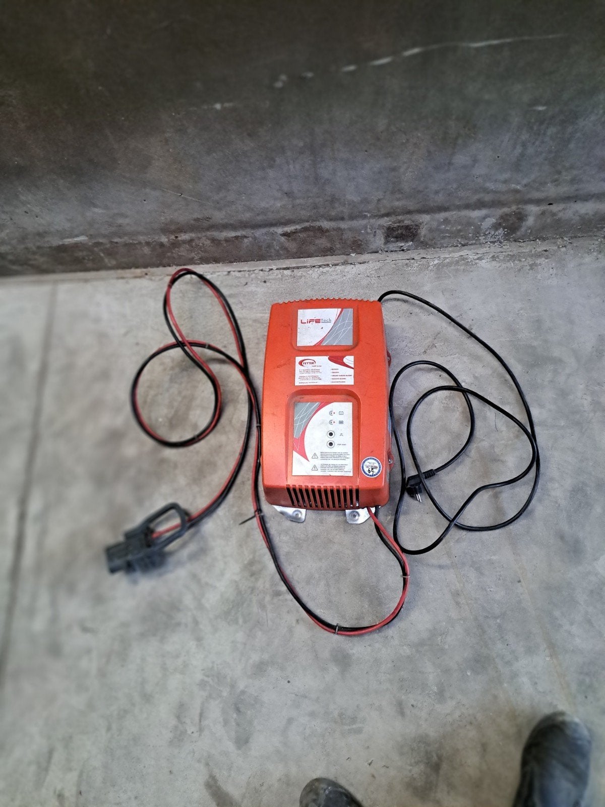 230v oplader 24v 60A Lifetech heftruck etc, Ophalen, Gebruikt, ., Lifetech