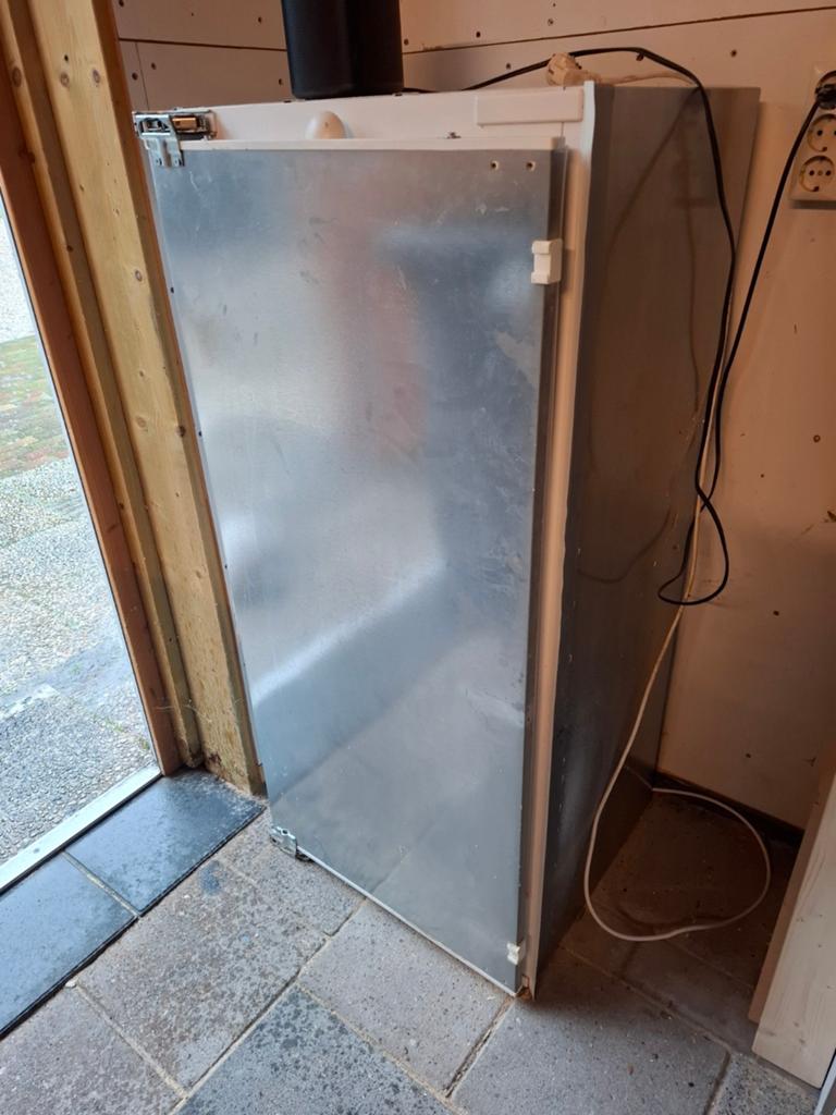 Inbouwkoelkast Bosch, Witgoed en Apparatuur, Koelkasten en IJskasten, Ophalen, Gebruikt, Zonder vriesvak