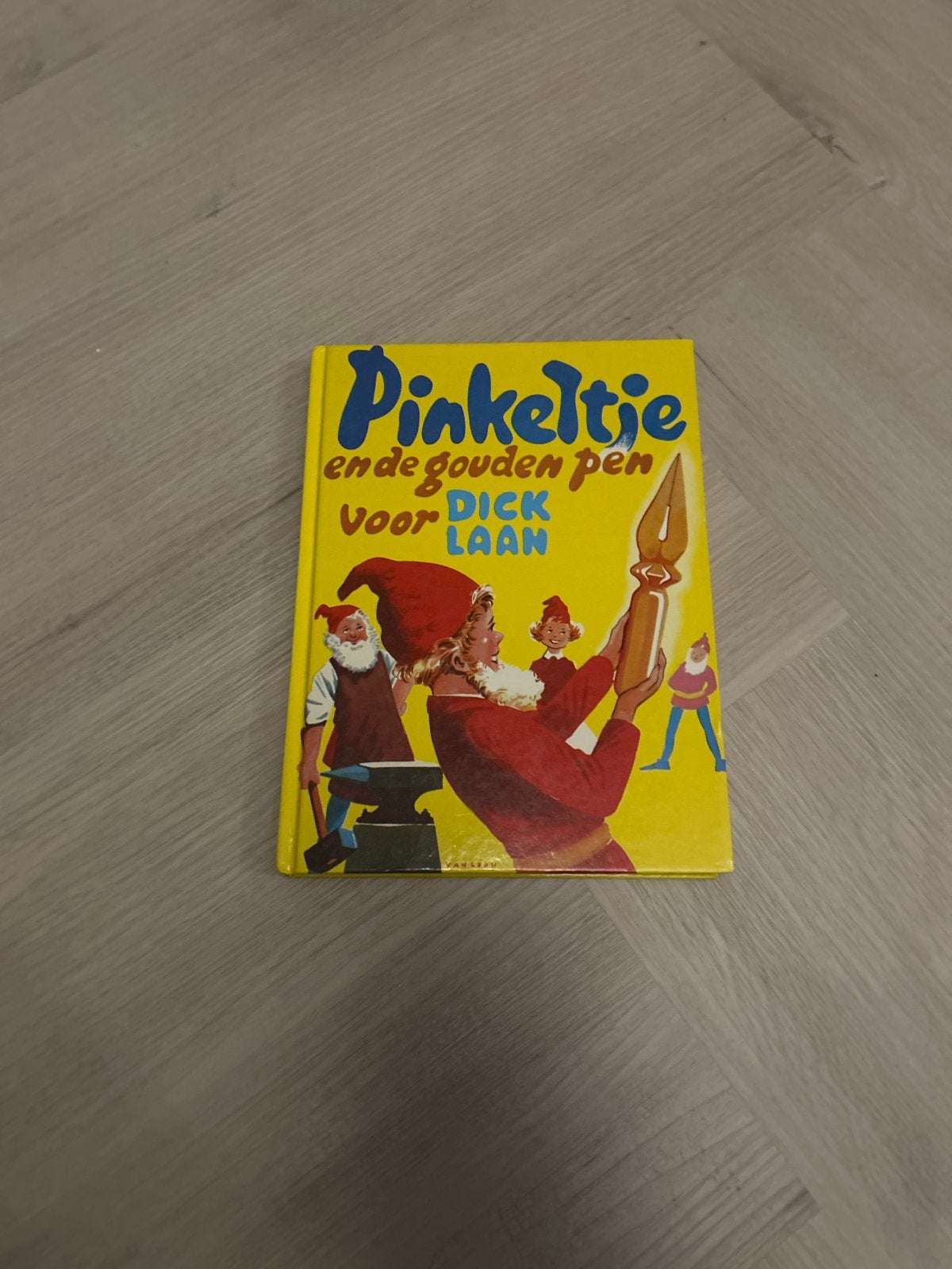Pinkeltje en de gouden pen - Dick Laan, Verzenden, Gelezen, Sprookjes