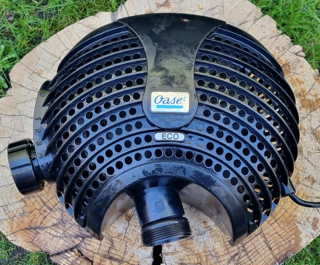 Oase Aquamax 4000 CWS zie ook mijn andere advertenties., Tuin en Terras, Vijver-toebehoren, Ophalen of Verzenden, Zo goed als nieuw