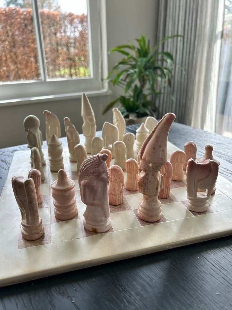 Marmeren Schaakbord met Unieke Handgesneden Stukken - 35 cm, Ophalen of Verzenden, Minder dan 500 stukjes, Gebruikt, Schaken