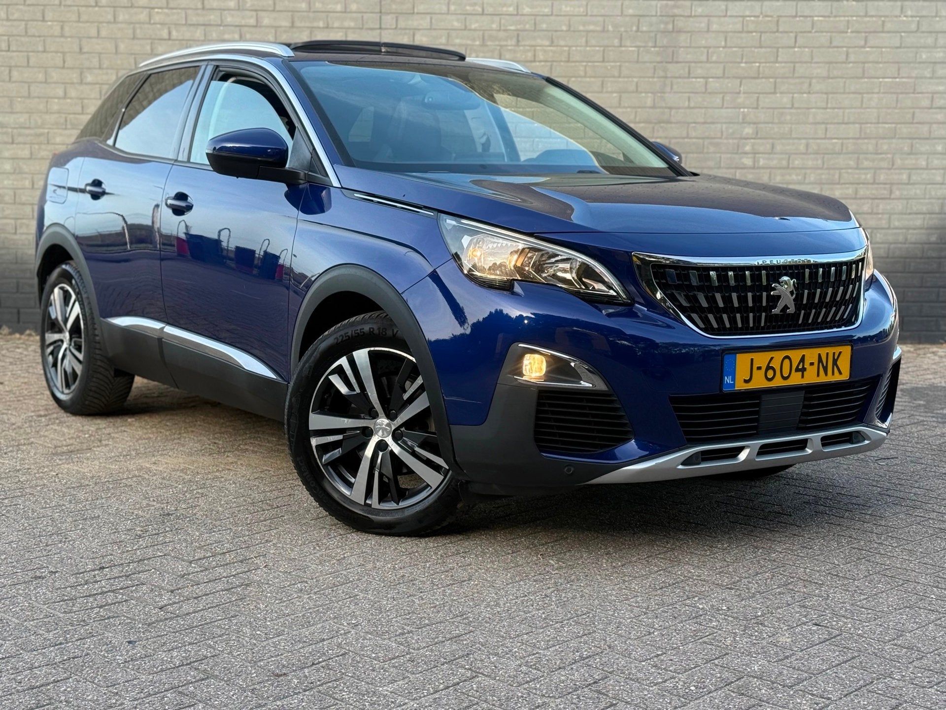 Peugeot 3008 1.2 PureTech GT Line Bj 2017 Panoramadak half l, Voorwielaandrijving, Dealer onderhouden, Gebruikt, 1199 cc
