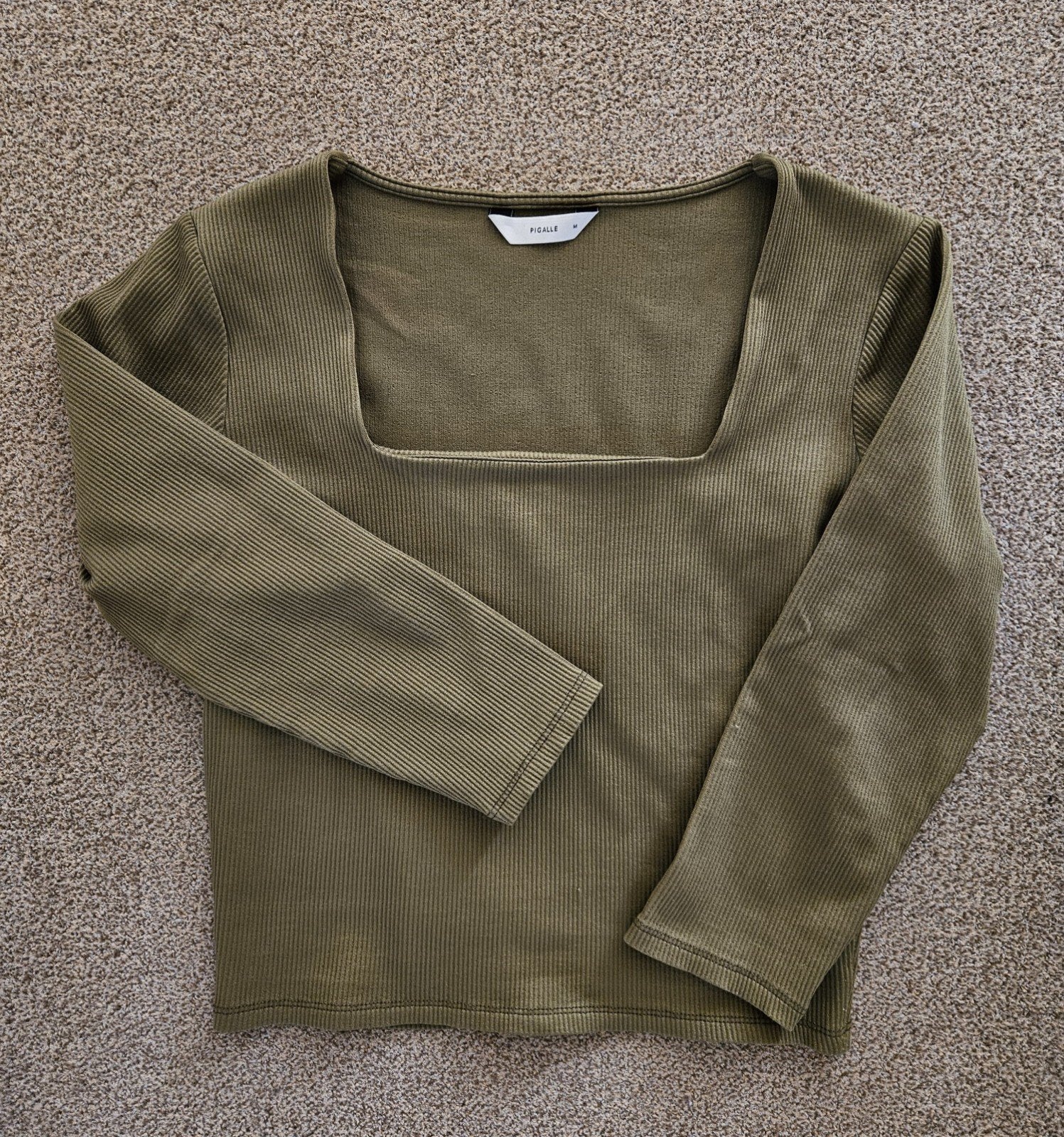 Groen shirt met vierkante halslijn en 3/4 mouw - Pigalle M., Maat 38/40 (M), Pigalle, Ophalen of Verzenden, Zo goed als nieuw