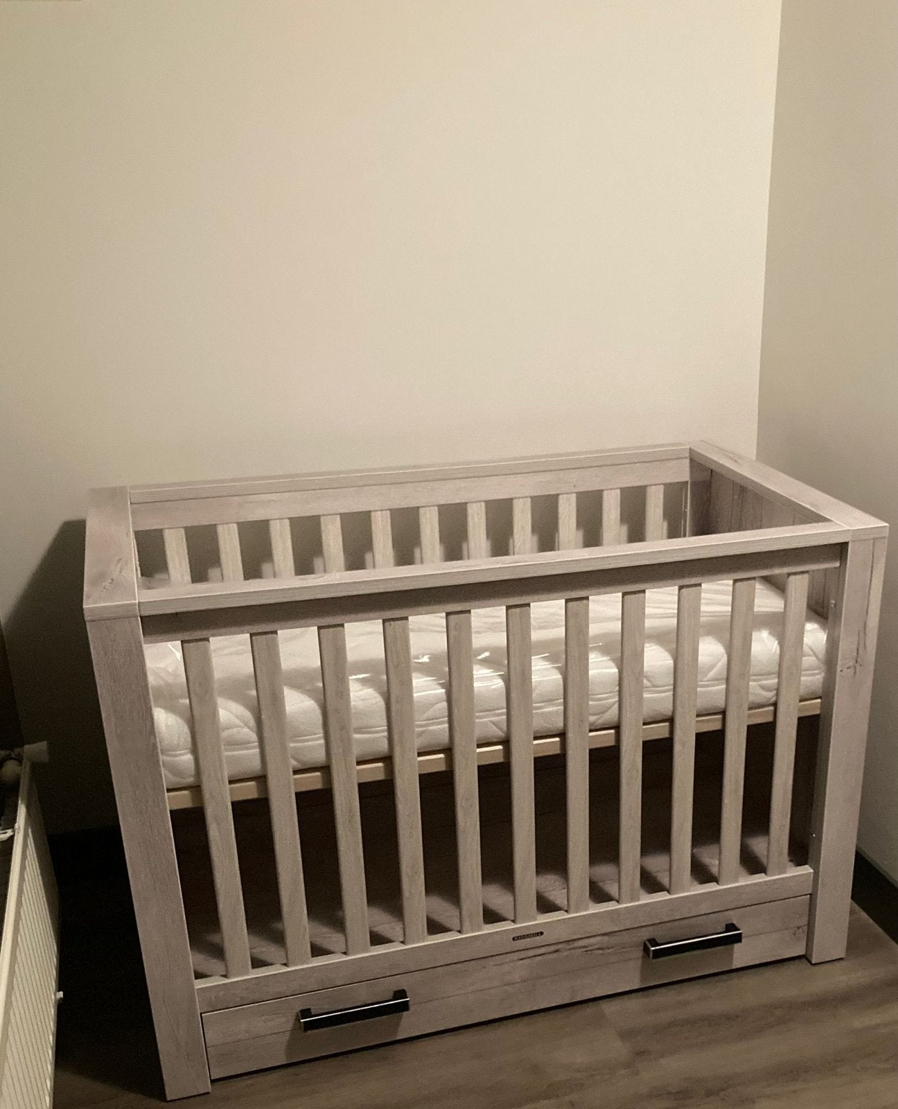 Te koop ledikant, Kinderen en Baby's, Kinderkamer | Complete kinderkamers, Ophalen, Zo goed als nieuw, Jongetje of Meisje