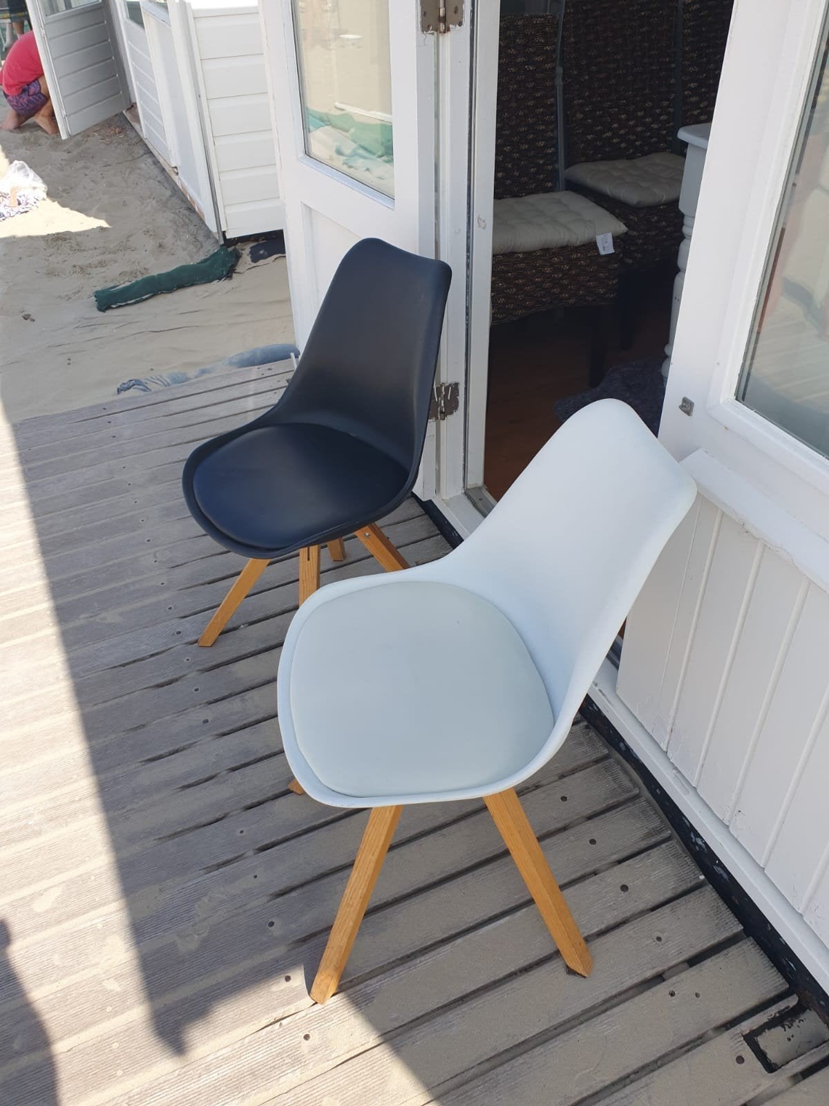 eetkamerstoelen, zwart en wit, Ophalen, Leer, Wit, Zo goed als nieuw