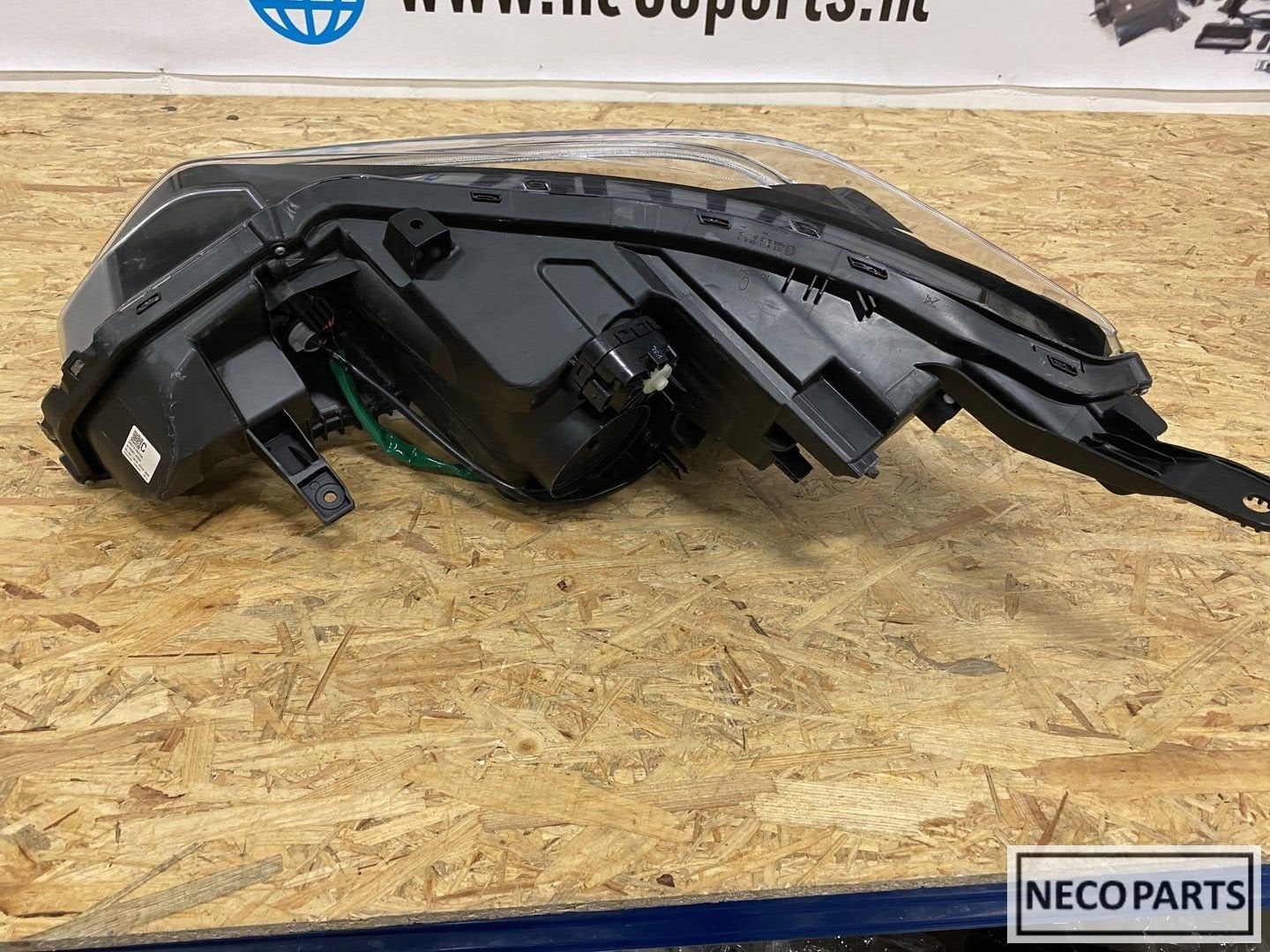 Foto 5 van NISSAN LEAF 2 FULL LED KOPLAMP RECHTS 260105SH5A ORIGINEEL