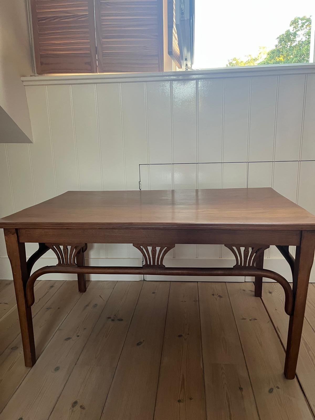 Houten salontafel - Klassiek design, Huis en Inrichting, Ophalen, Gebruikt, 100 tot 150 cm, 50 tot 100 cm