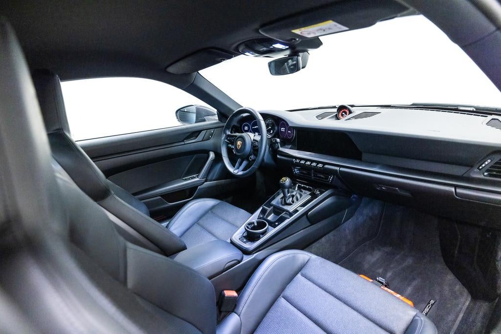 Porsche 911 4.0 GT3 Touring Excl. BPM Dealer auto (bj 2022), Gebruikt, Zwart, 510 pk, Leder en Stof