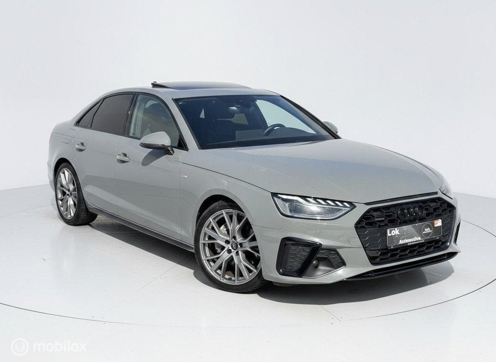 Audi A4 Limousine 40 TFSI quattro S edition DAK|MATRIX|SLINE, Auto's, Audi, Gebruikt, Zwart, 4 cilinders, A4