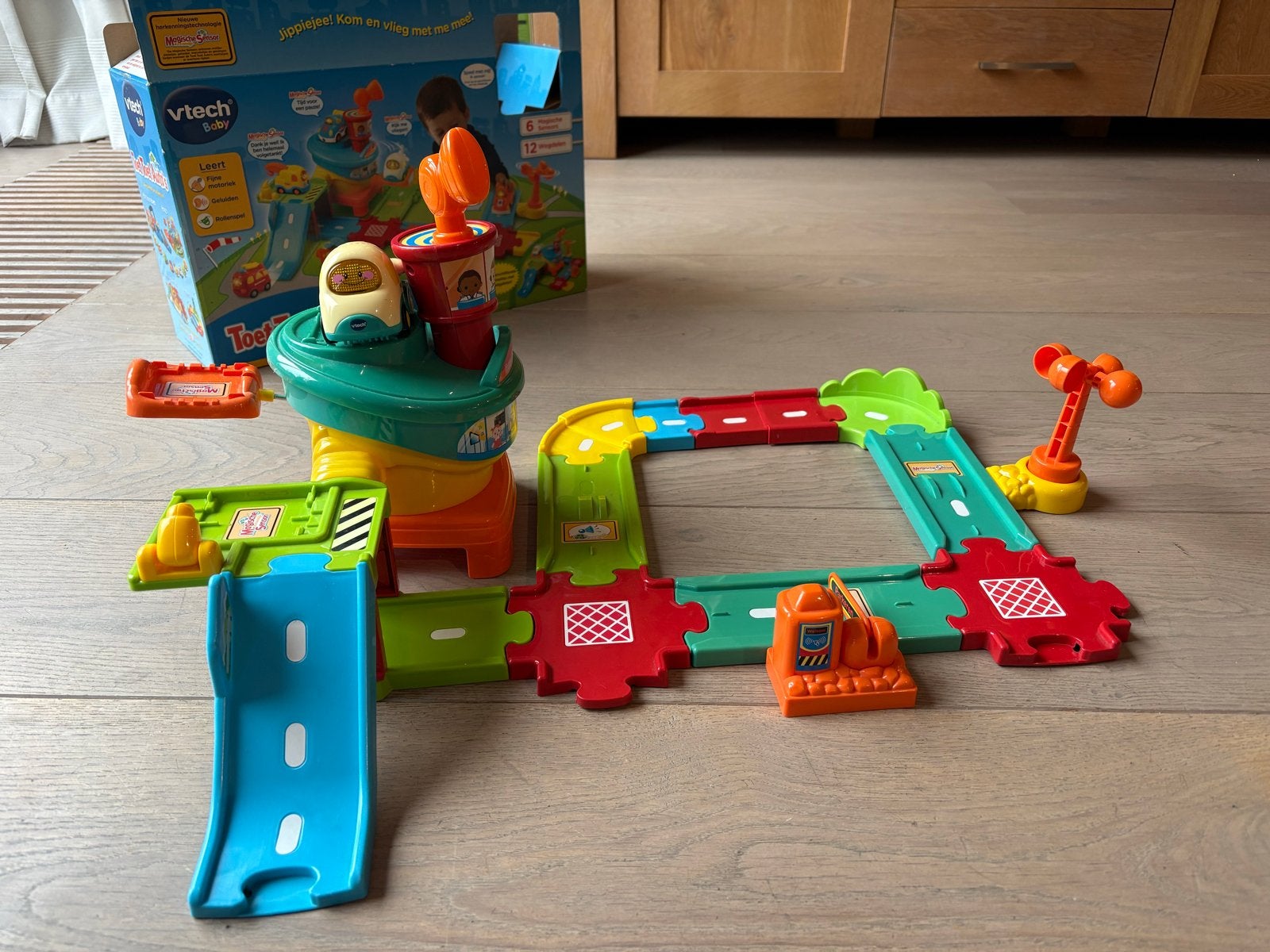 VTech Baby Toet Toet Auto's Vliegveld met Vince Vliegtuig, Kinderen en Baby's, Speelgoed | Vtech, Ophalen of Verzenden, Gebruikt