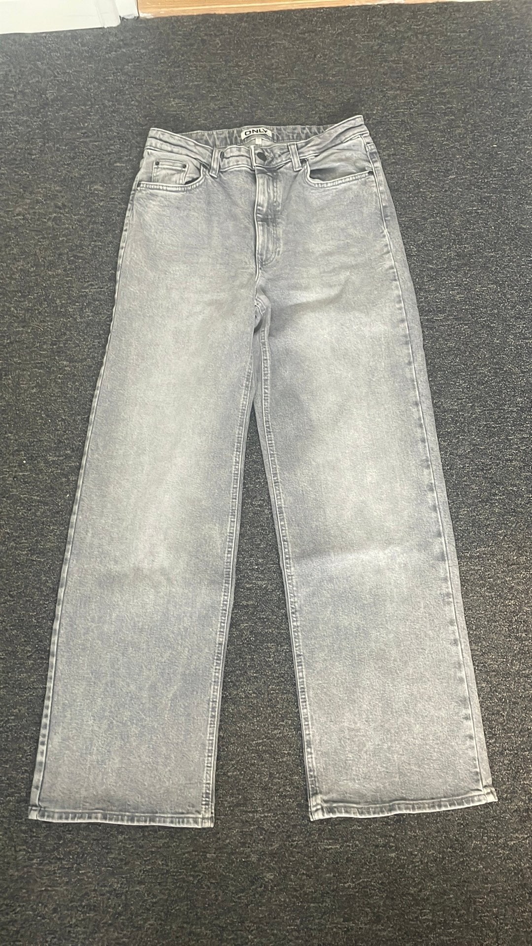 Only wide jeans 31/32, Ophalen of Verzenden, Zo goed als nieuw, Grijs, W30 - W32 (confectie 38/40)