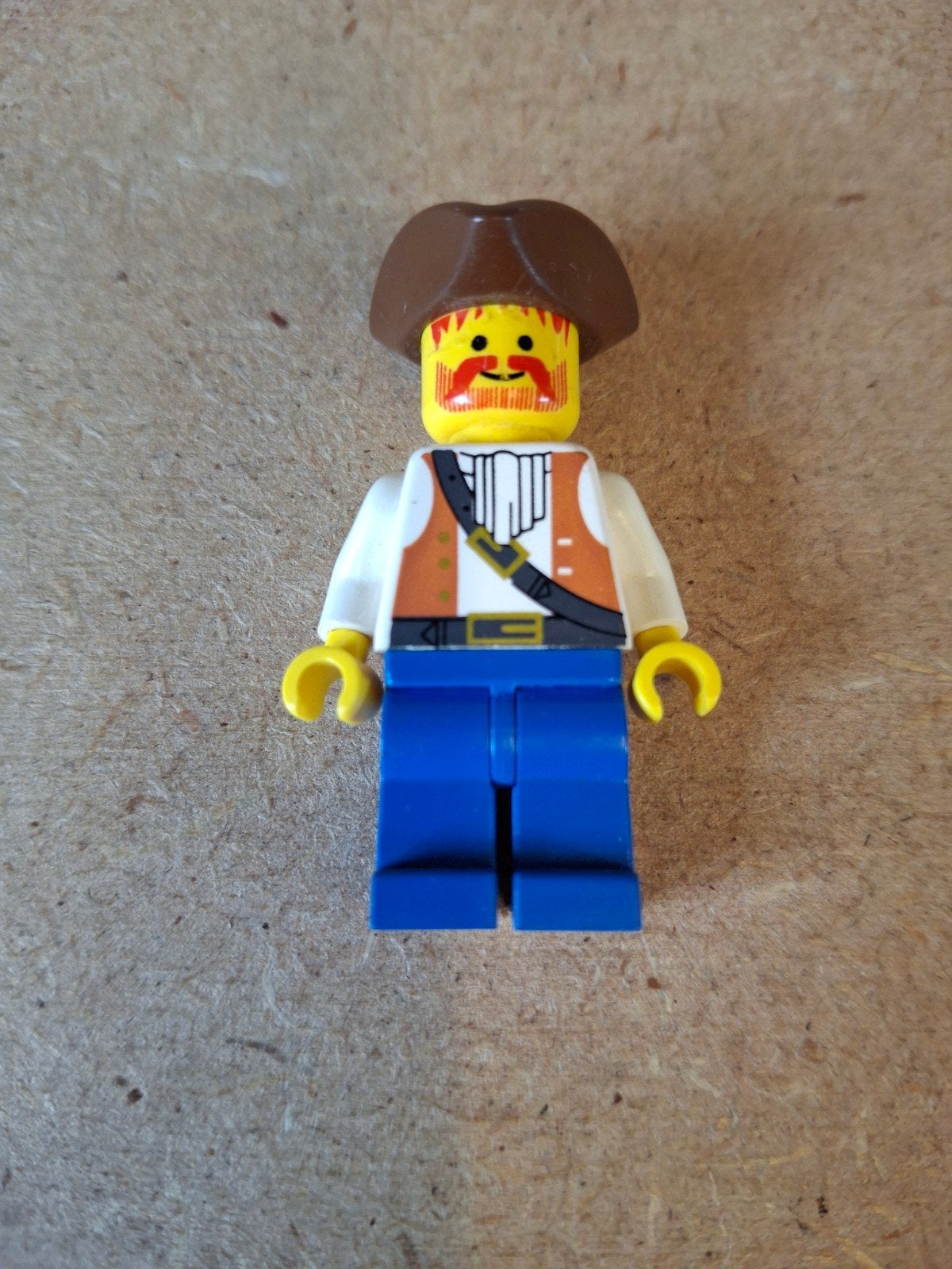 Lego Piraat uit set 6277. Jaren 90 Pirates, Kinderen en Baby's, Speelgoed | Duplo en Lego, Lego, 33 Bath Road, Slough, UK, Lego