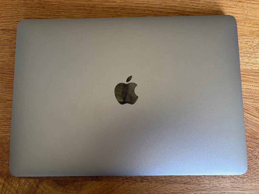 Apple MacBook Pro 13-inch 2020, MacBook Pro, 256 GB, 2 tot 3 Ghz, Qwerty