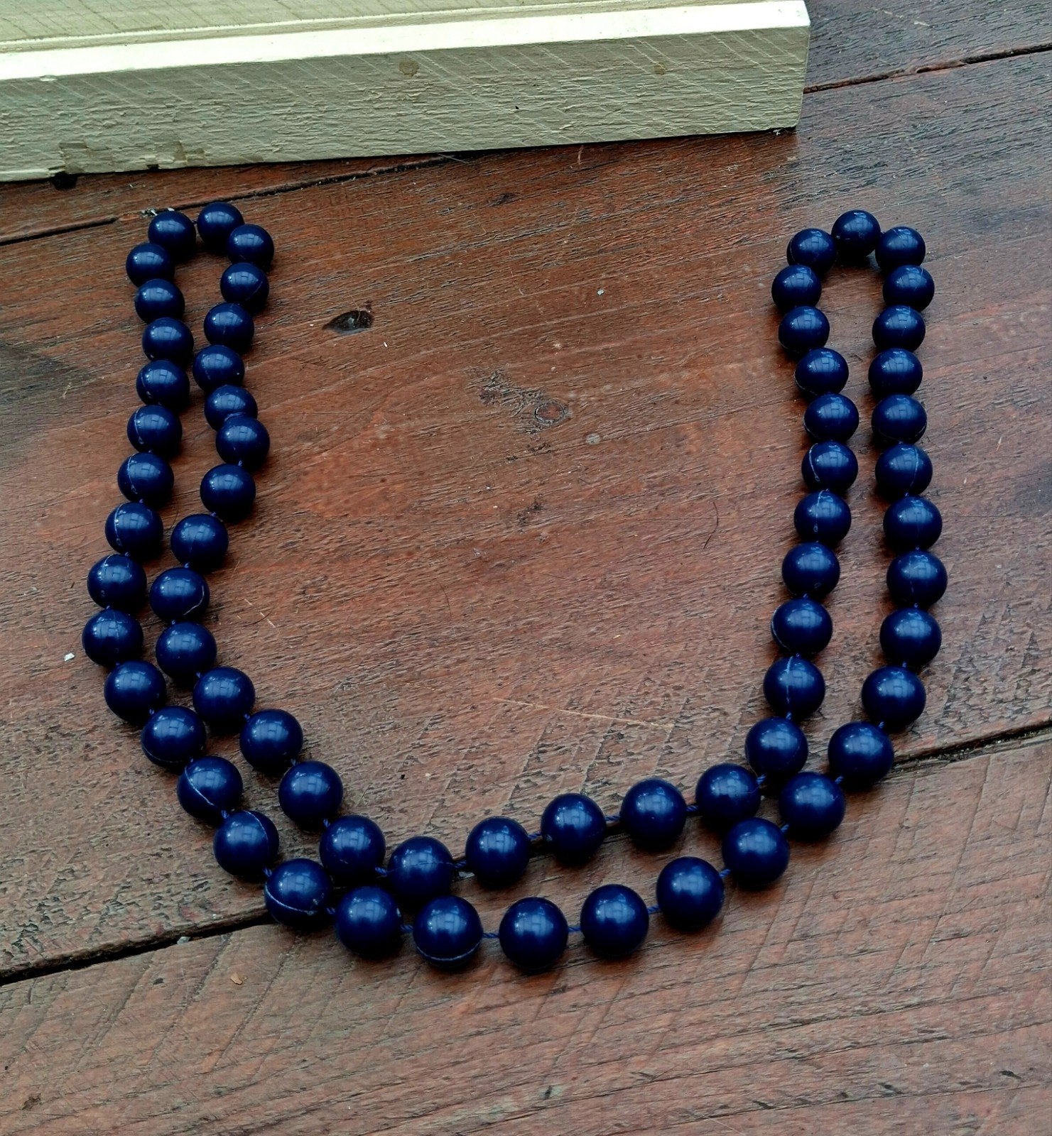 Lange Vintage Kralenketting – Diep Donkerblauw / Marineblauw, Ophalen of Verzenden, Zo goed als nieuw, Blauw