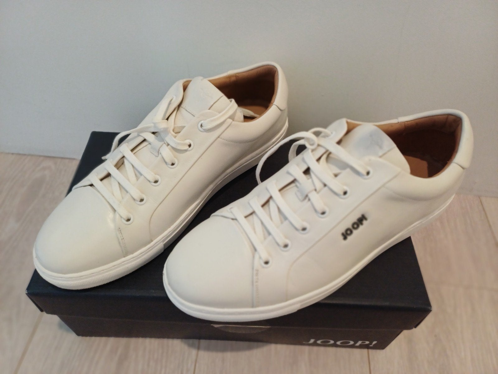 sneaker Joop creme/wit maat 46, Wit, Joop, Ophalen of Verzenden, Sneakers of Gympen