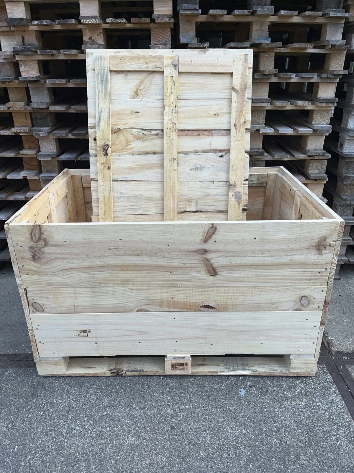 Houten kisten op pallets..., Ophalen, 75 tot 100 cm, Overige houtsoorten, Nieuw
