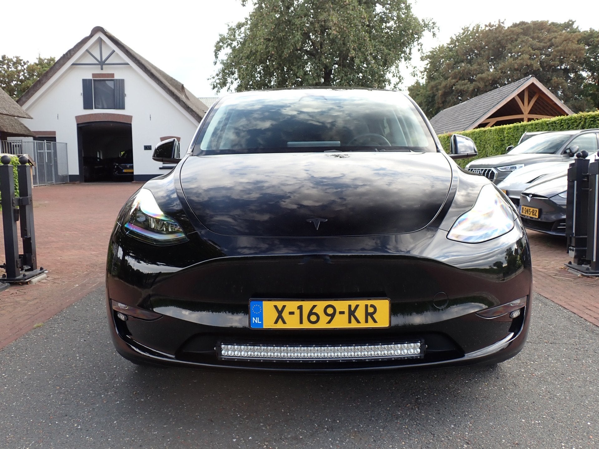 Tesla Model Y Long Range AWD 75kWh 20-INCH / TREKHAAK, Gebruikt, Zwart, Zwart, Vierwielaandrijving