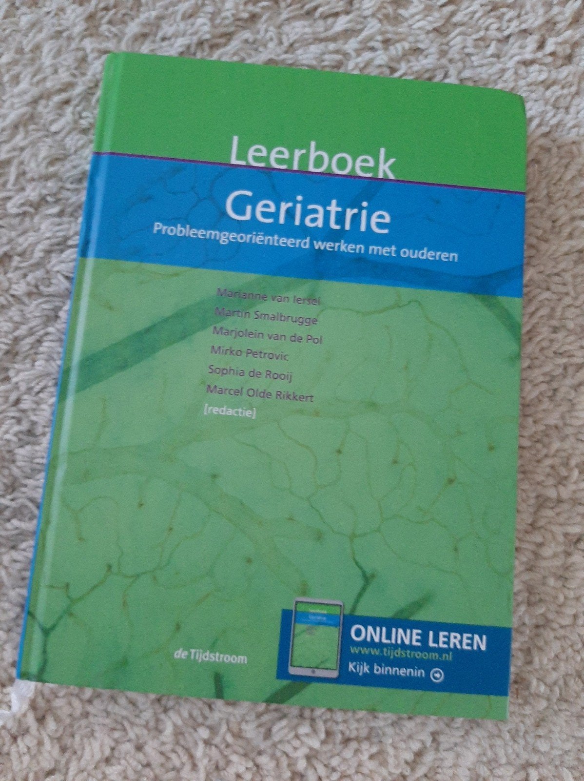 Leerboek Geriatrie - Probleemgeoriënteerd werken met ouderen, Zo goed als nieuw, Marianne van Iersel e.a., Beta, HBO