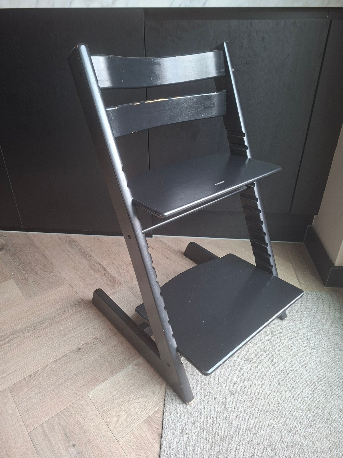 stokke tripp trapp stoel zwart, Kinderen en Baby's, Ophalen, Gebruikt, Meegroeistoel