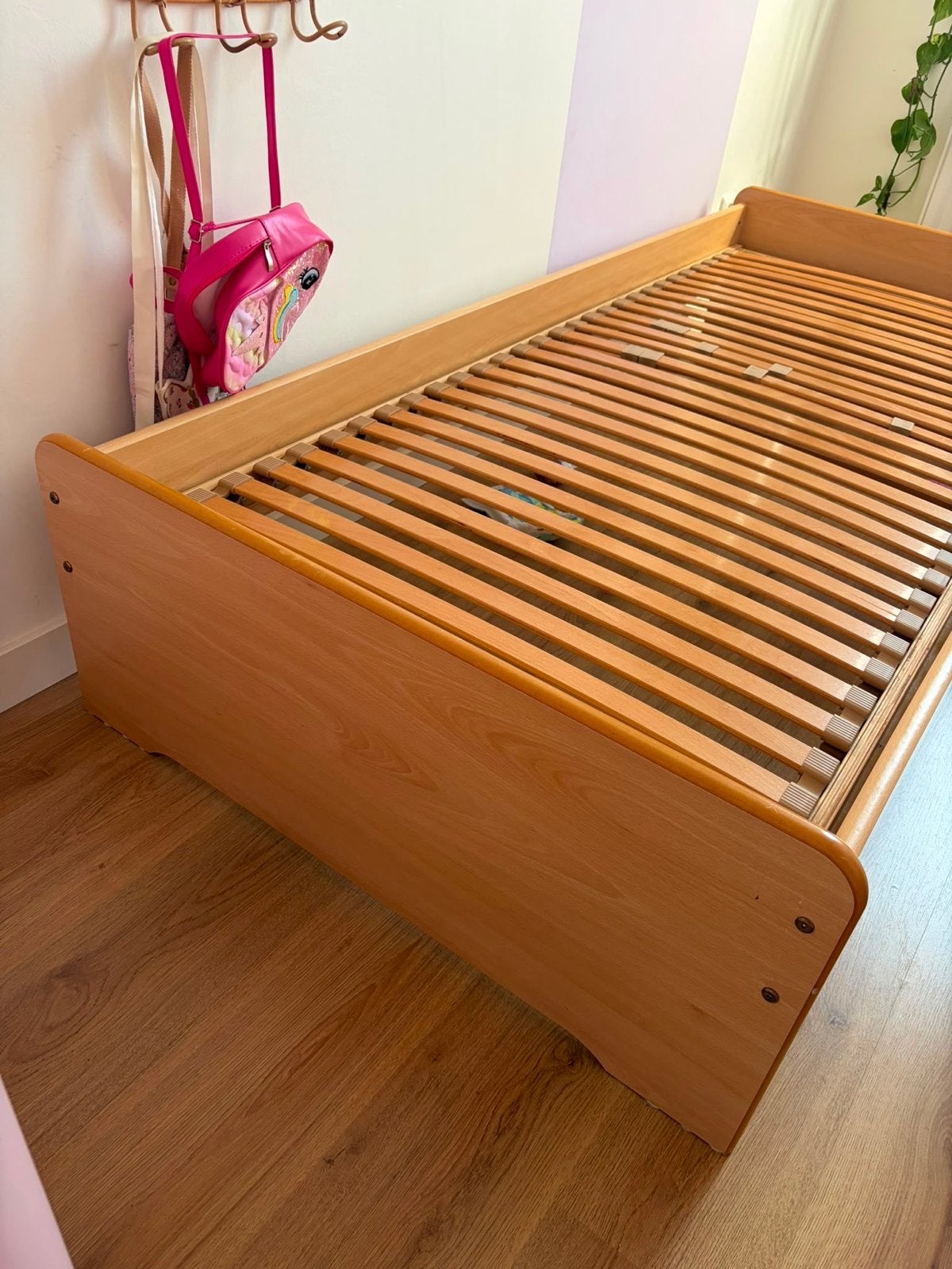 Eenpersoonsbed met lattenbodem, Ophalen, Gebruikt, 90 cm, Eenpersoons
