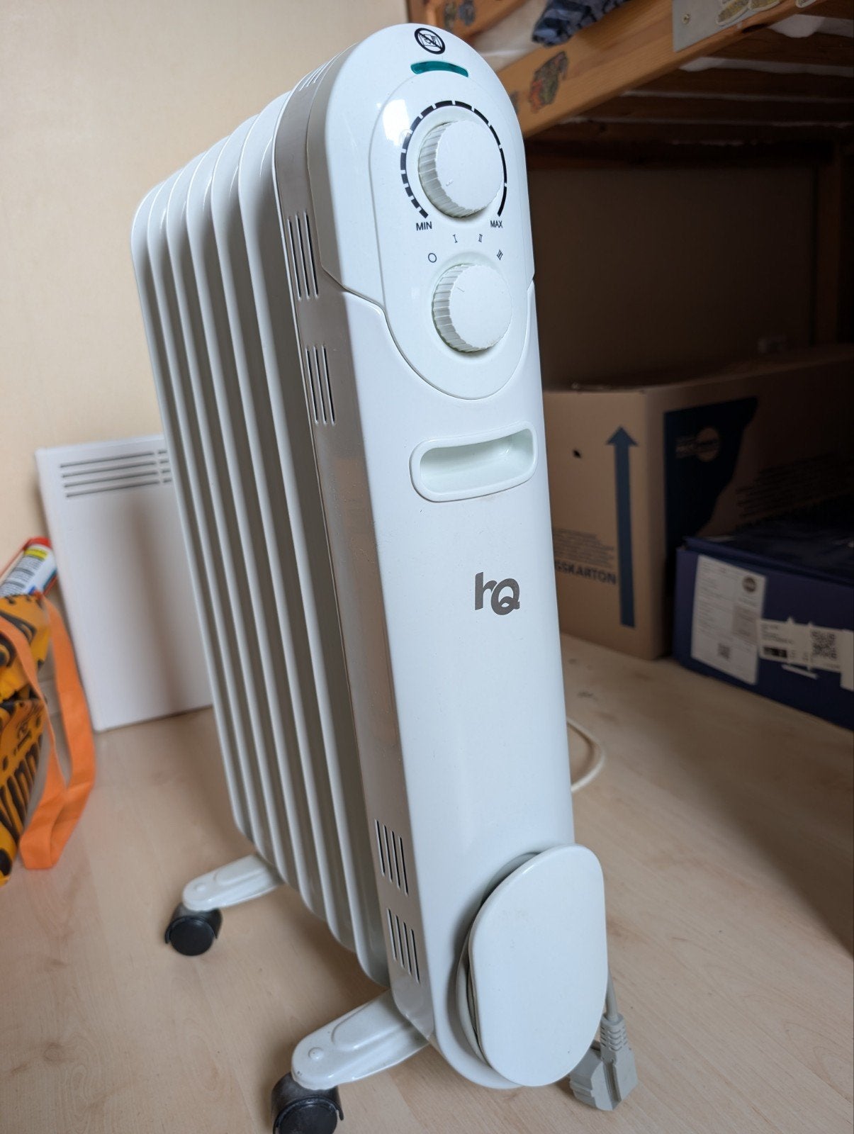 Nette HQ Oliegevulde Radiator - 1500W, Ophalen, Radiator, Minder dan 60 cm, Zo goed als nieuw