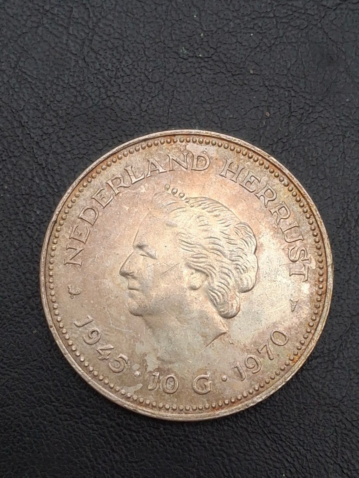 Zilveren 10 gulden 1945, Postzegels en Munten, Munten | Nederland, Ophalen of Verzenden, Koningin Juliana, 10 gulden