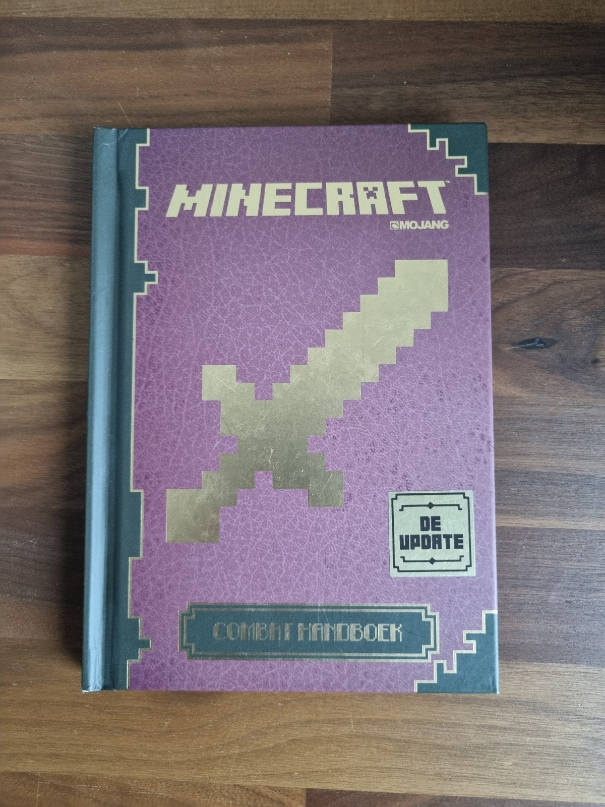 Minecraft Combat Handboek - De Update, Ophalen of Verzenden, Zo goed als nieuw, Mojang, Non-fictie