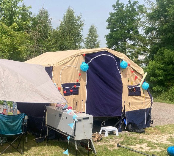 Vouwwagen Trigano, oudje, maar kan zeker nog mee, Caravans en Kamperen, Ophalen, Gebruikt, Tot en met 4