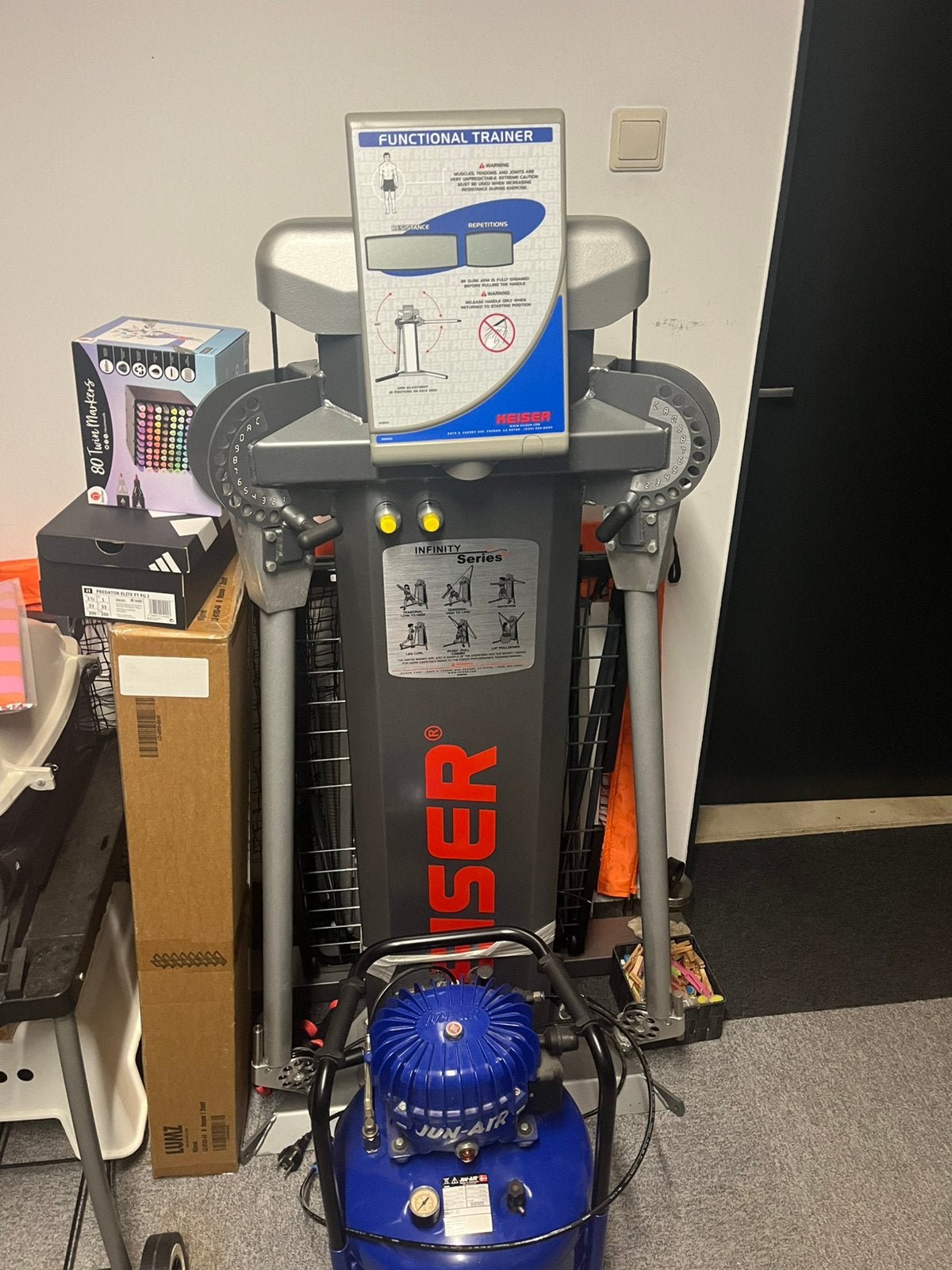 Keiser functional trainer met compressor, Ophalen, Zo goed als nieuw
