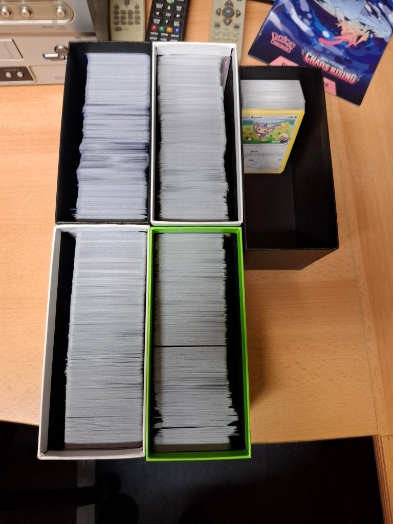 4+ ETBS met Pokemon bulk ENGELS , 2200 + kaarten, Verzenden, Zo goed als nieuw, Meerdere kaarten