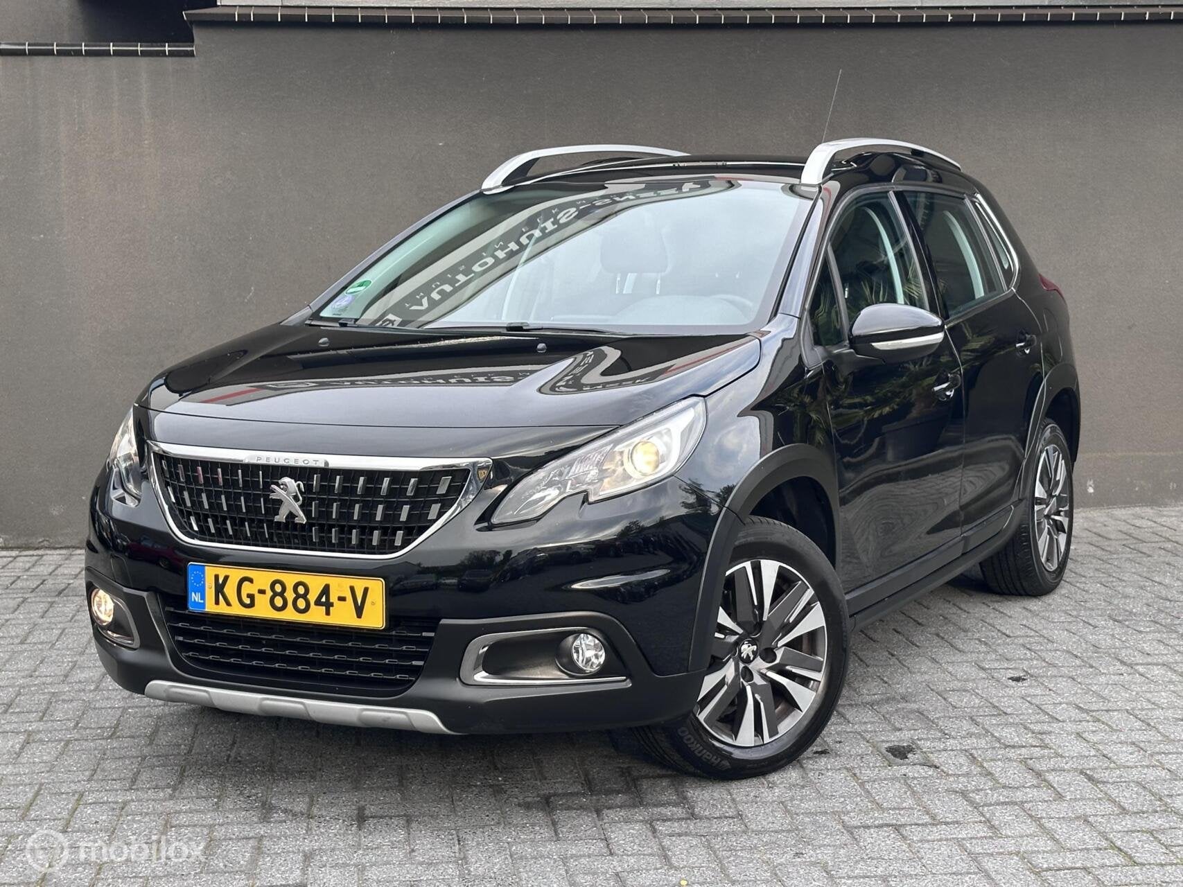 Peugeot 2008 1.2 PureTech Allure Automaat|Pano |Camera |Navi, Auto's, Euro 6, 1199 cc, 610 kg, Origineel Nederlands