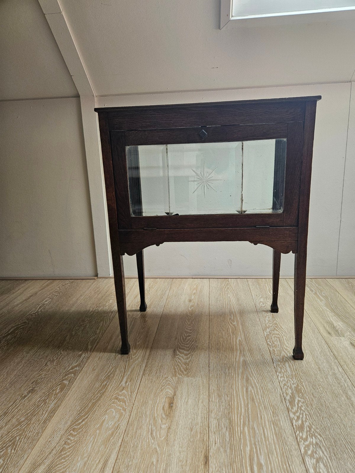 Antiek thee kastje met geslepen glas., Antiek en Kunst, Ophalen