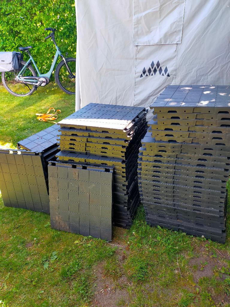 Isabella vloertegel (tenttegel) - totaal aantal 65 stuks, Caravans en Kamperen, Ophalen