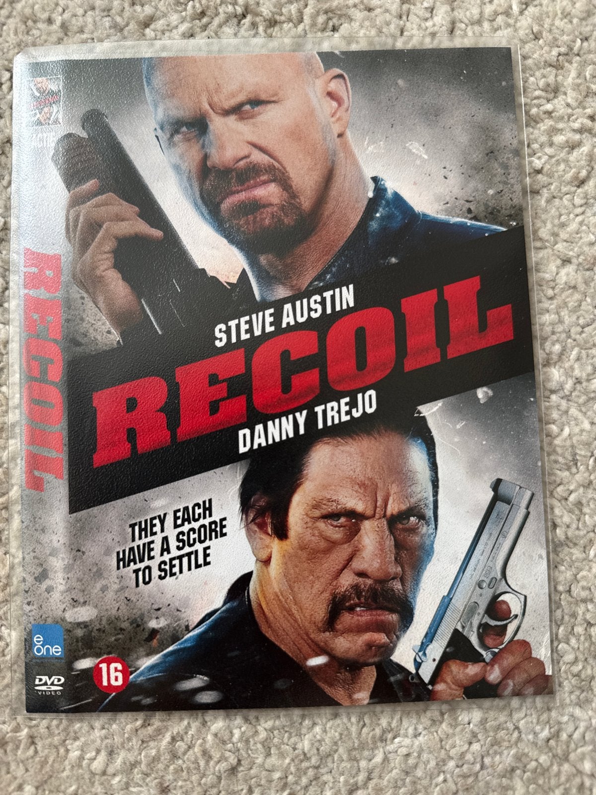 Recoil DVD met Steve Austin en Danny Trejo, Cd's en Dvd's, Ophalen, Vanaf 16 jaar, Nederlands, Actiethriller