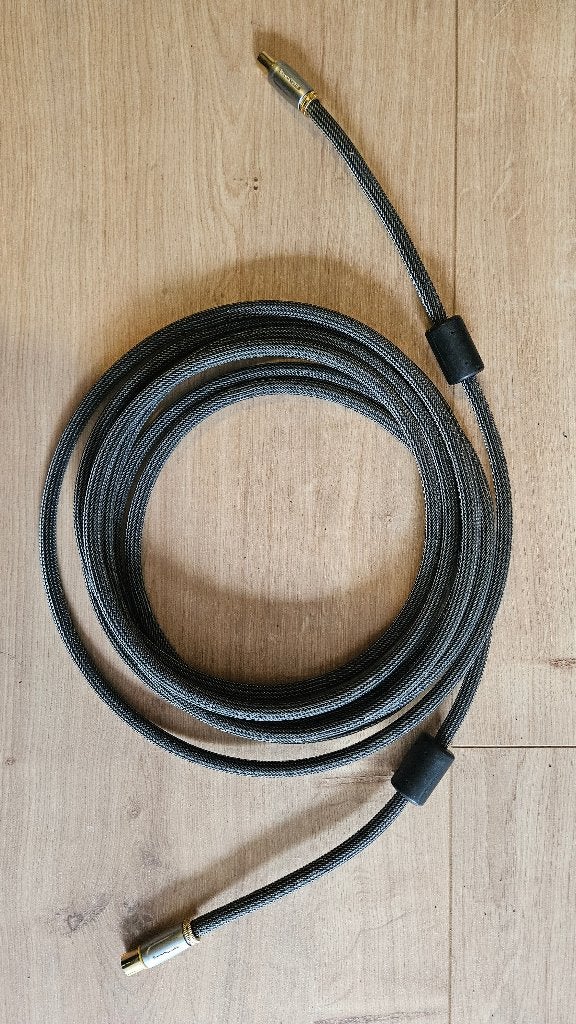 Vivanco pro wire coax kabel 5 mtr, Ophalen of Verzenden, Zo goed als nieuw, 2 tot 5 meter, Coaxiale kabel