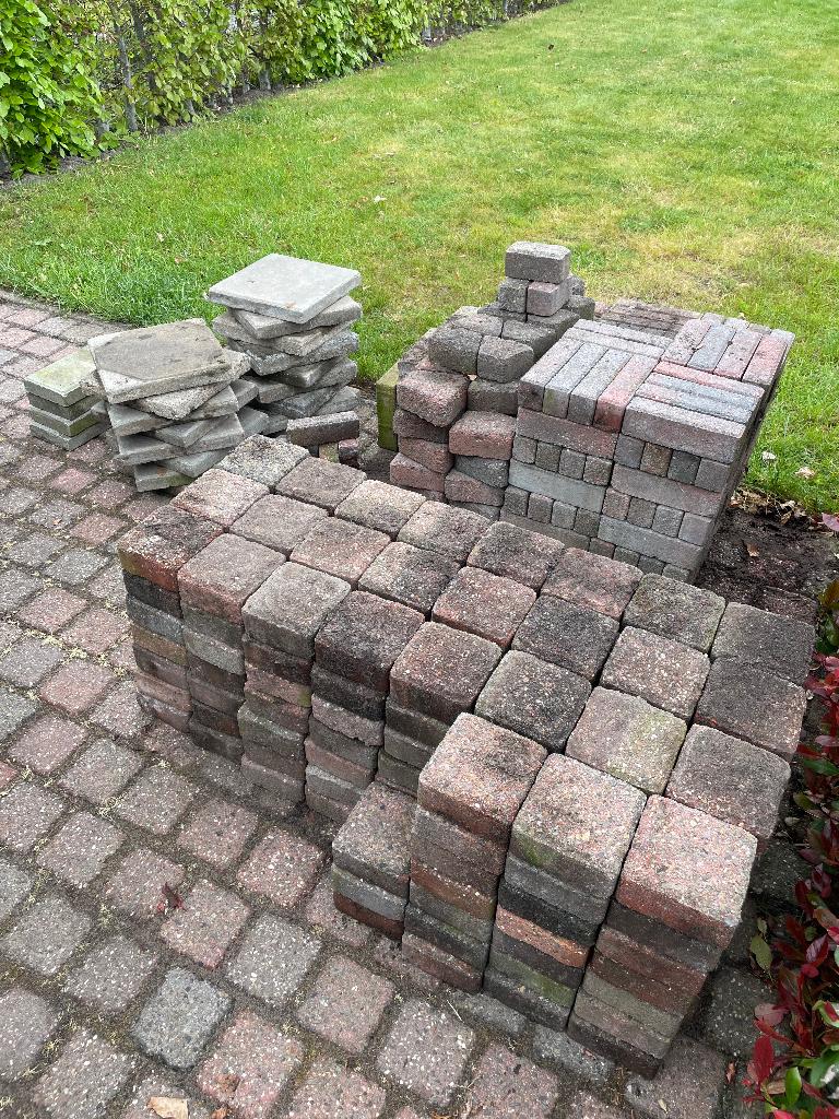 Partijtje stenen/tegels, Tuin en Terras, Ophalen, Gebruikt, Beton, Overige typen