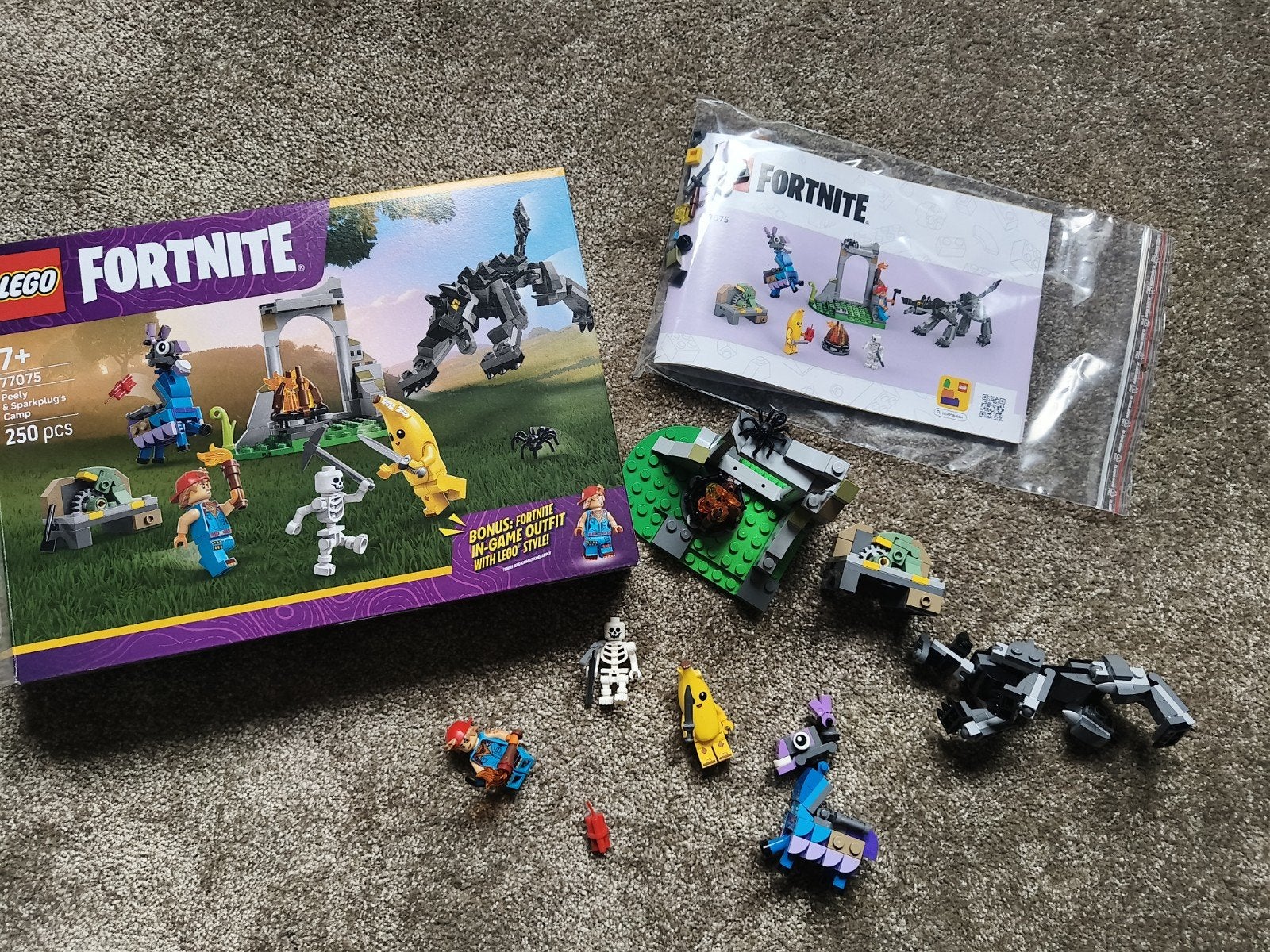 LEGO Fortnite Peely & Sparkplugs Kamp 77075, Ophalen of Verzenden, Zo goed als nieuw, Overige merken