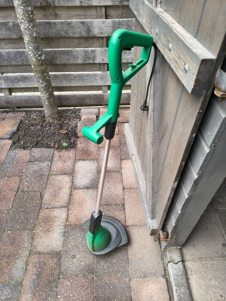 Grastrimmer gardena, Ophalen, Gebruikt, 10 tot 30 cm, Elektrisch