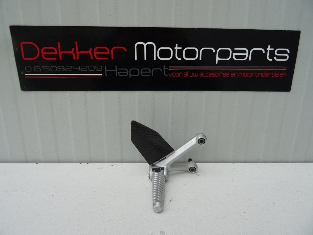 Rechter Voetsteun / Schetsplaat Ducati 749 / 999 2003-2006, Gebruikt, -, -, Ophalen of Verzenden