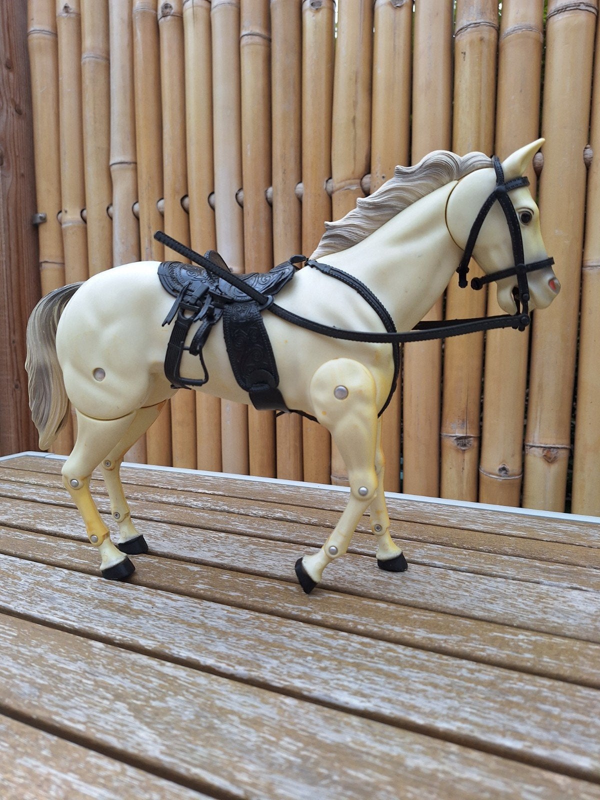 Wit paard voor Barbie 's met beweegbaren delen, Ophalen of Verzenden, Gebruikt, Overige typen