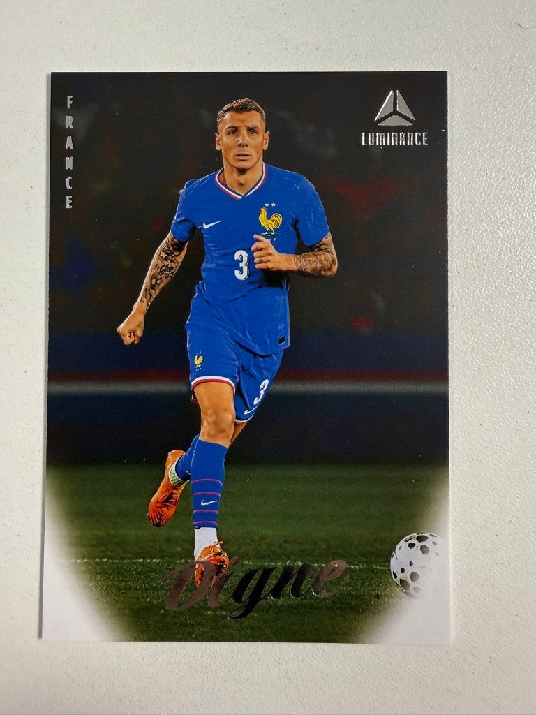 15 Lucas Digne Vertical Luminance France 2026, Ophalen of Verzenden, Nieuw, Buitenlandse clubs, Poster, Plaatje of Sticker