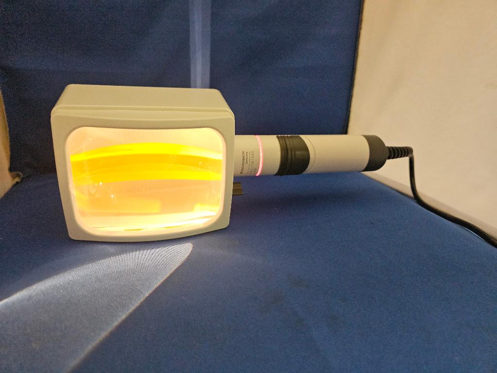 Eschenbach loep met verlichting, Niet bekend, Vergrootglas of Loep, Niet bekend, Ophalen of Verzenden