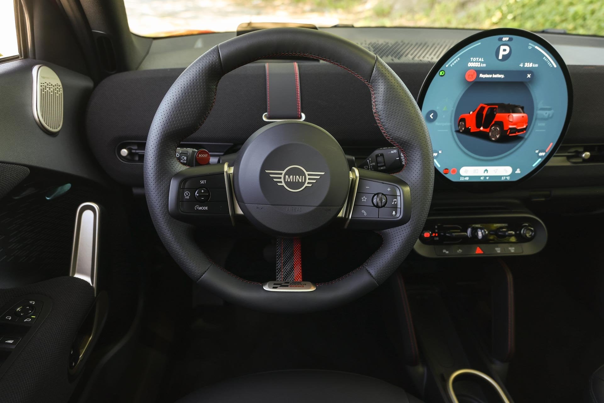 MINI Aceman E / John Cooper Works / Pakket M / 19" JCW Spoke, Dealer onderhouden, Zwart, Leder en Stof, 1725 kg