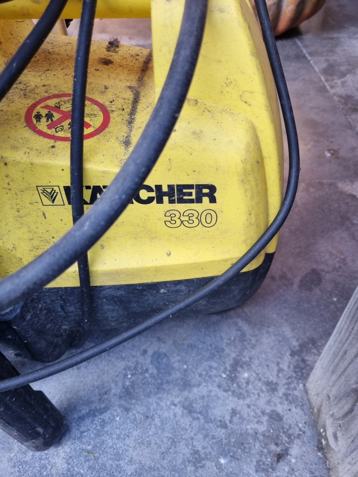 Karcher 330, Ophalen, Gebruikt, Elektrisch, Karcher terras reiniger
