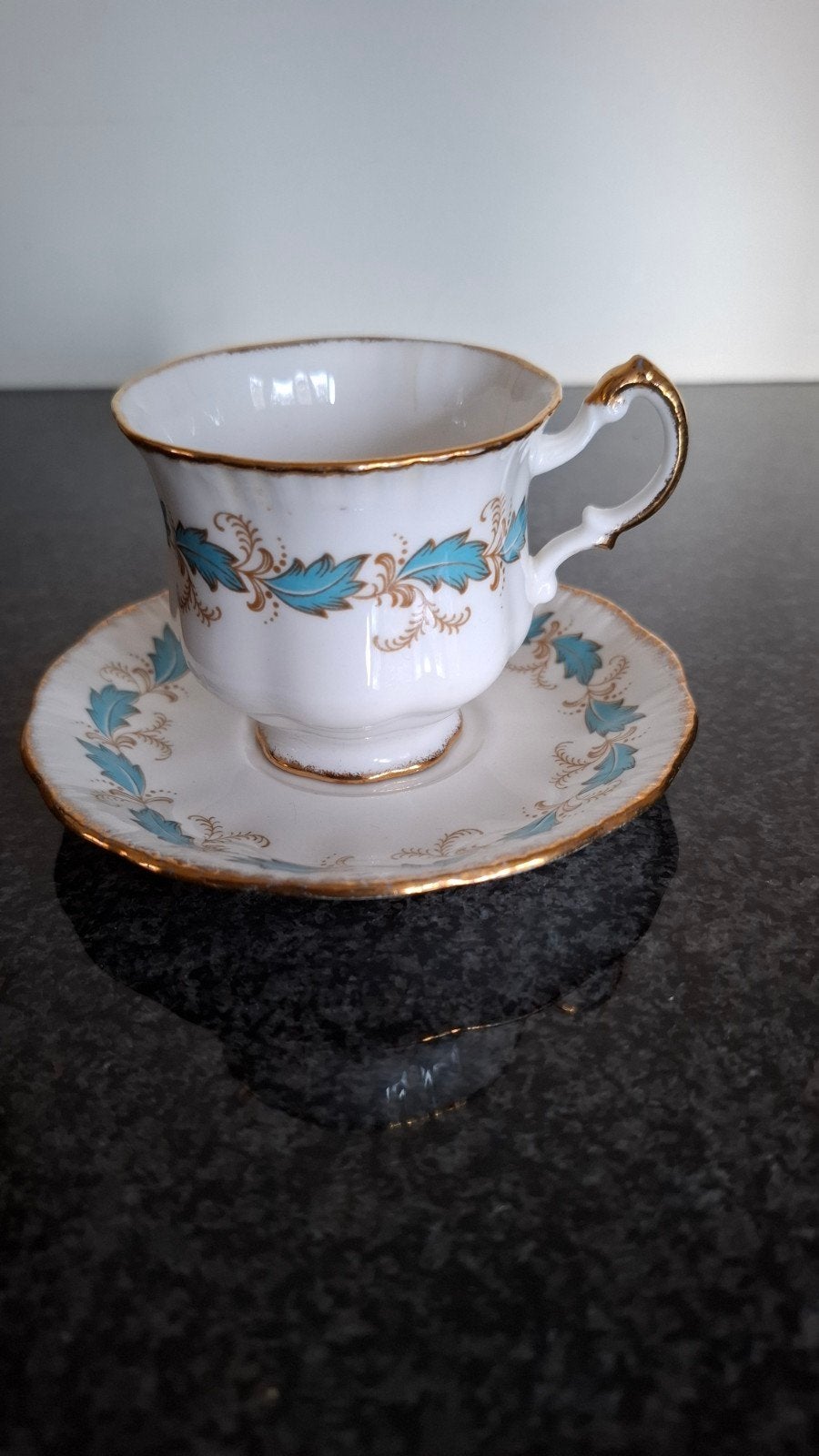 Royal Adderley Theekopje en Schotel - Fijn Bone China, Antiek en Kunst, Ophalen of Verzenden