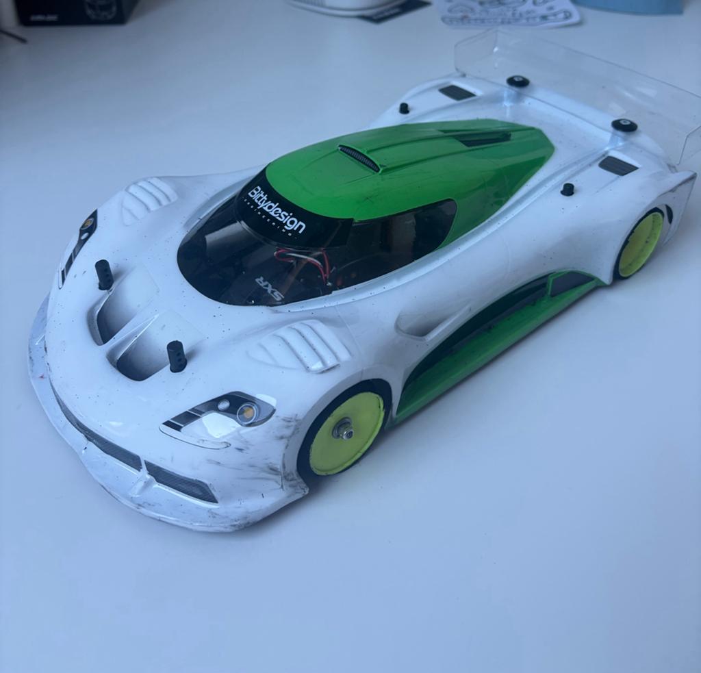 Xray X12 2025 met Sanwa, Hobbywing en extra's, Hobby en Vrije tijd, Gebruikt, Schaal 1:10, Auto onroad, Ophalen