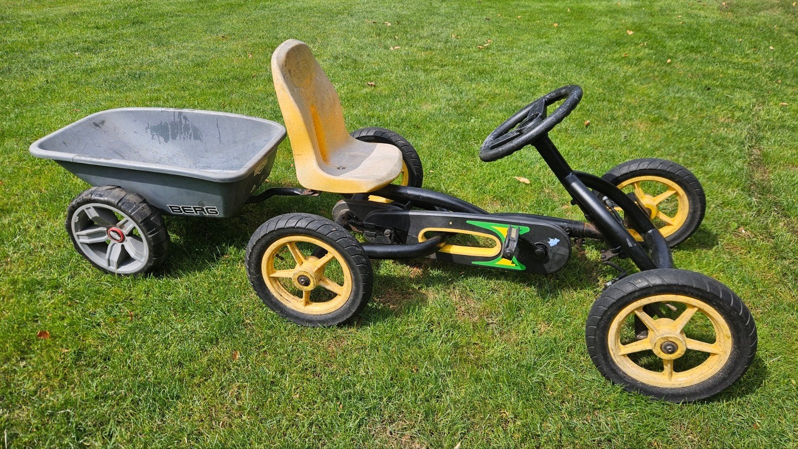 BERG buddy junior skelter met aanhanger, Kinderen en Baby's, Speelgoed | Buiten | Skelters, Ophalen, Gebruikt, Berg, Vrijloopautomaat