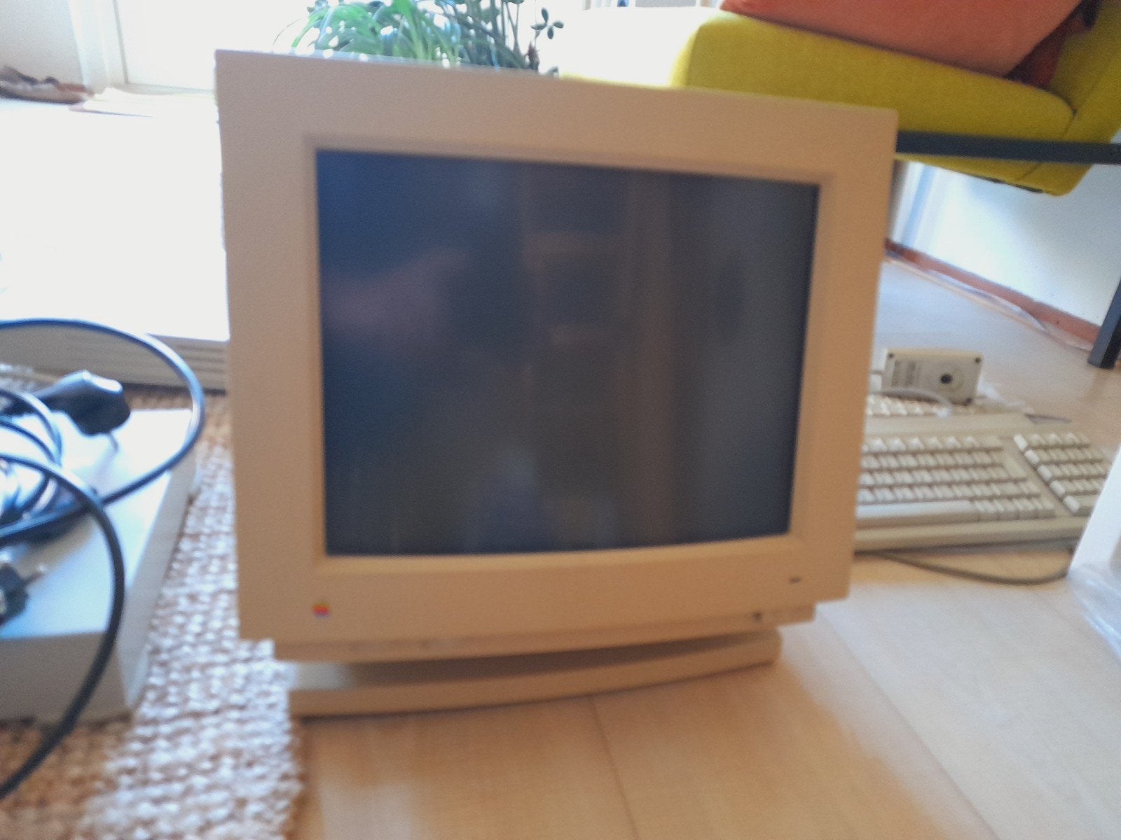 Macintosh oude LC's en monitors, merendeels defect, lees!, Ophalen, Apple Macintosh