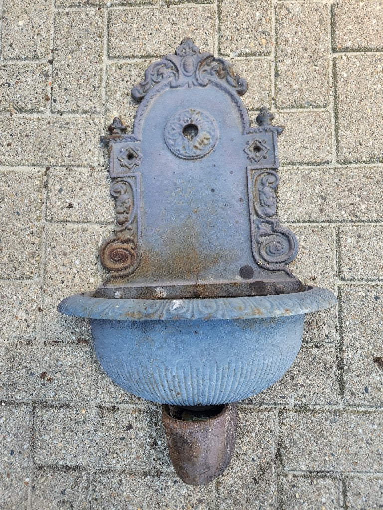 Gietijzeren wandfontein, Ophalen, Gebruikt, Gietijzer, Overige typen