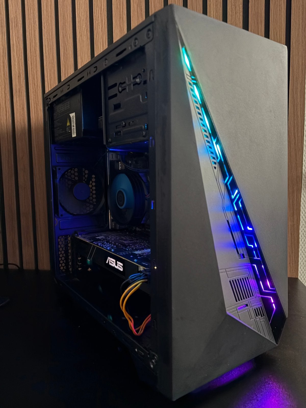 Compacte Gaming PC – GTX 1080 8GB | i7-7700 | 16GB RAM | RGB, Intel, Intel, Intel, Ophalen of Verzenden